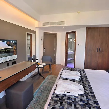 Okeanos Boutique Otel 4*