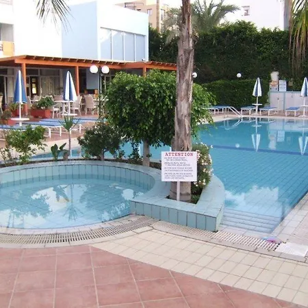 Otel Okeanos Boutique 4*